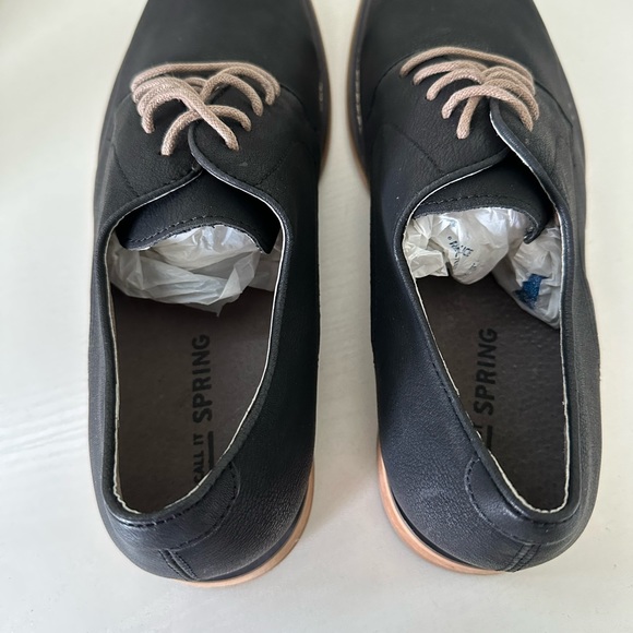 Call it Spring Men’s Dress Shoes - Picture 5 of 9